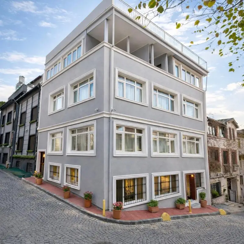 Emirhan Guesthouse & Suites
