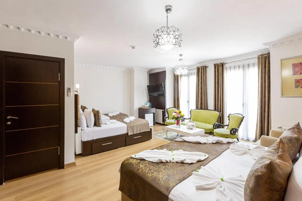 Kumru Hotel