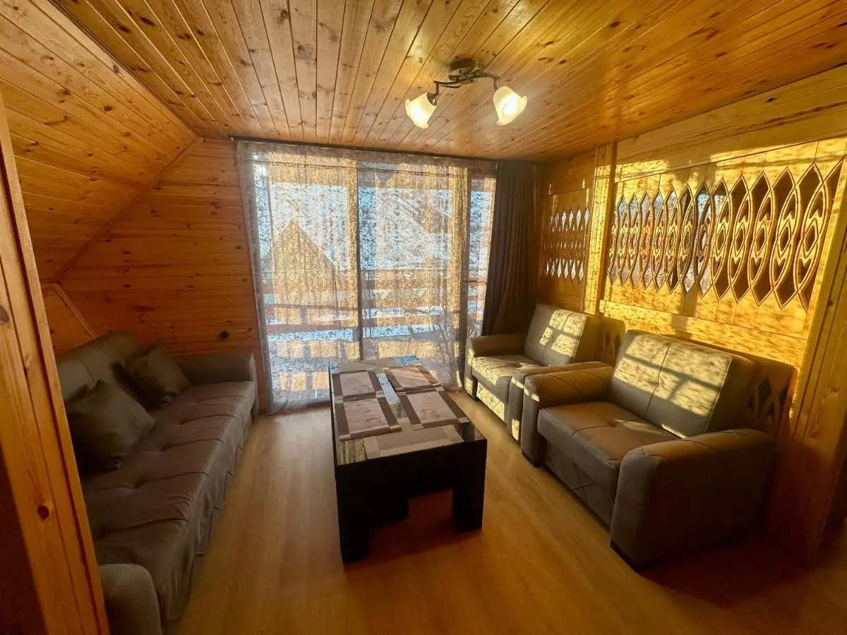 T&T cottage