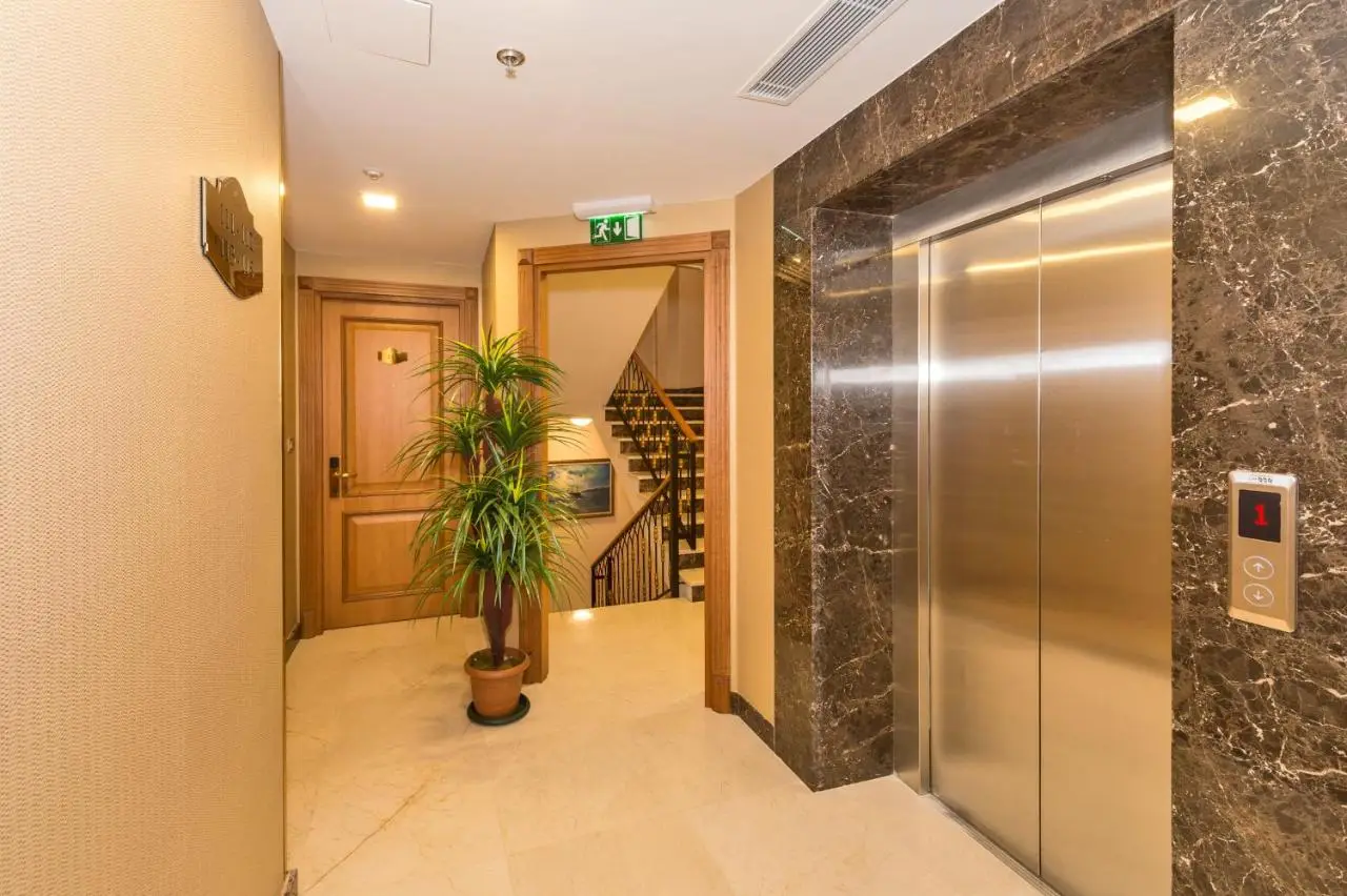 Aprilis Gold Hotel - Special Category