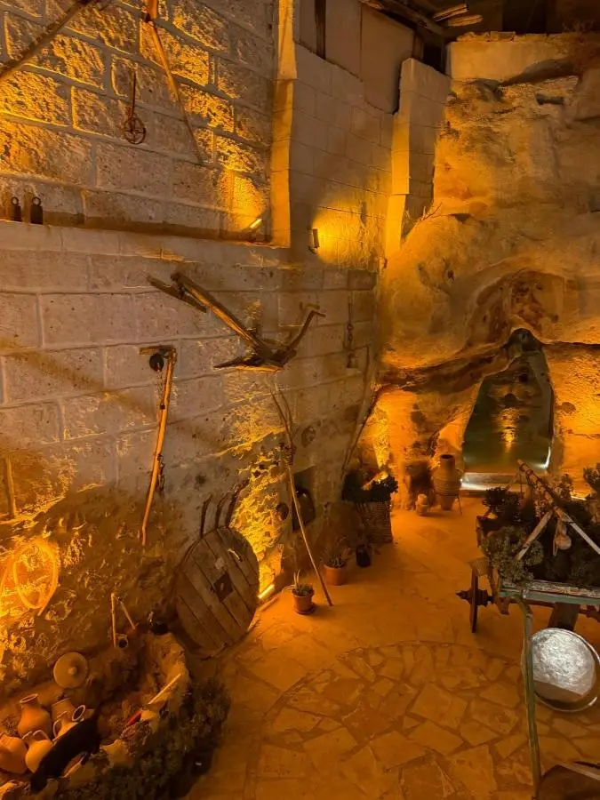 My Cave Suites