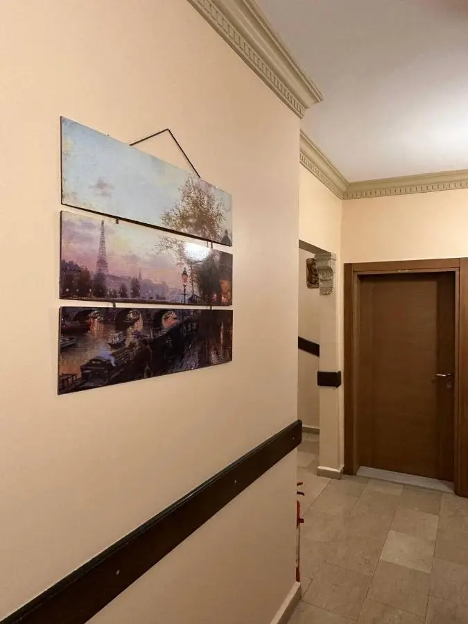 Hanedan Hotel
