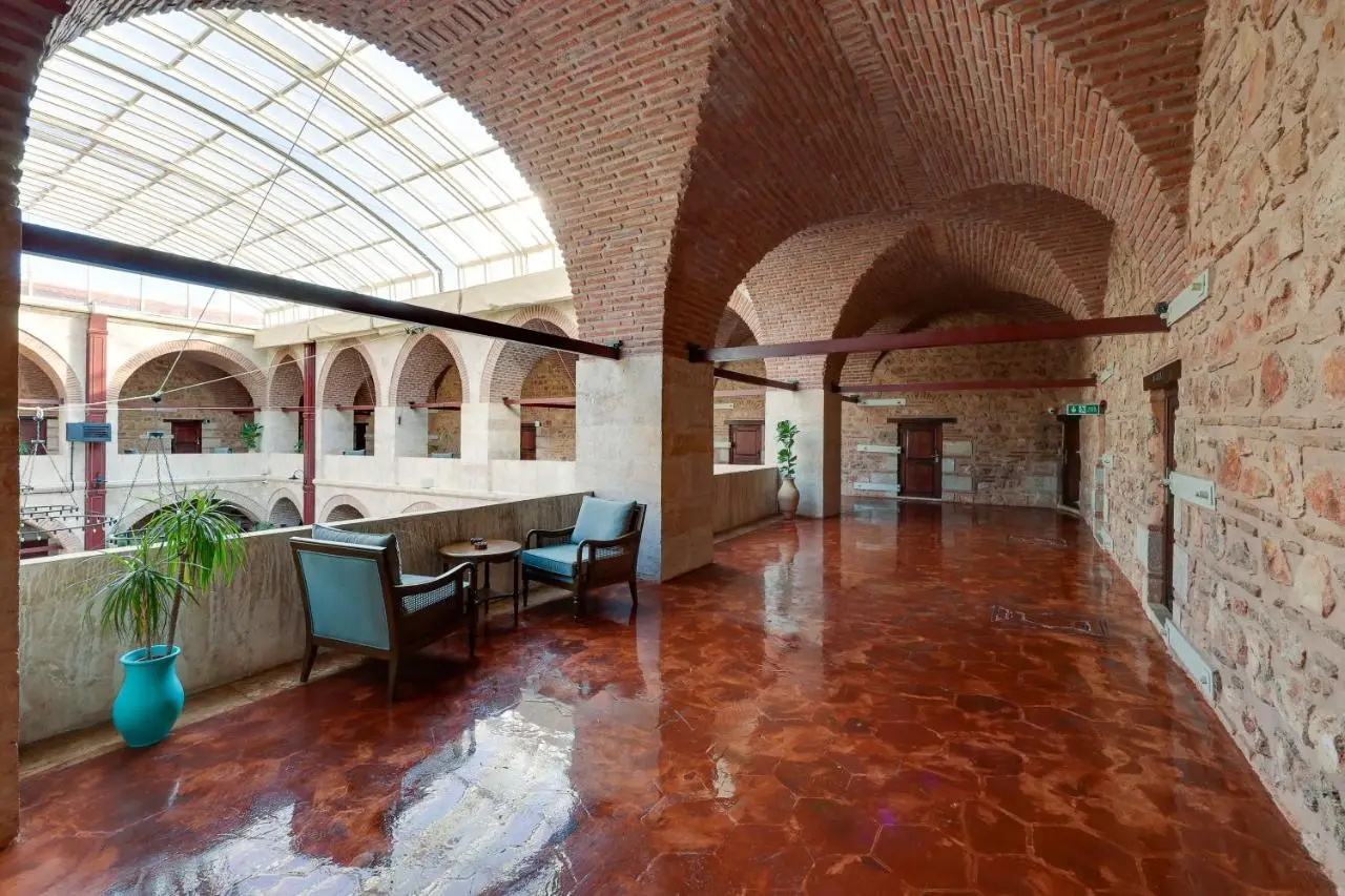 Silk Road Museum Hotel