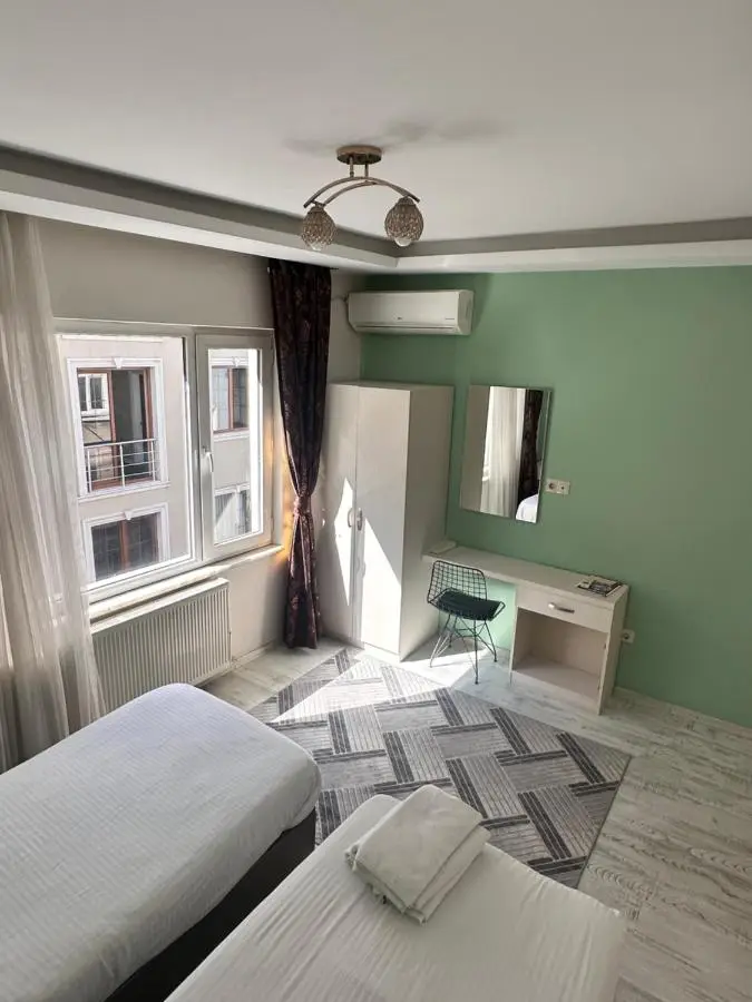 taksim white family suites
