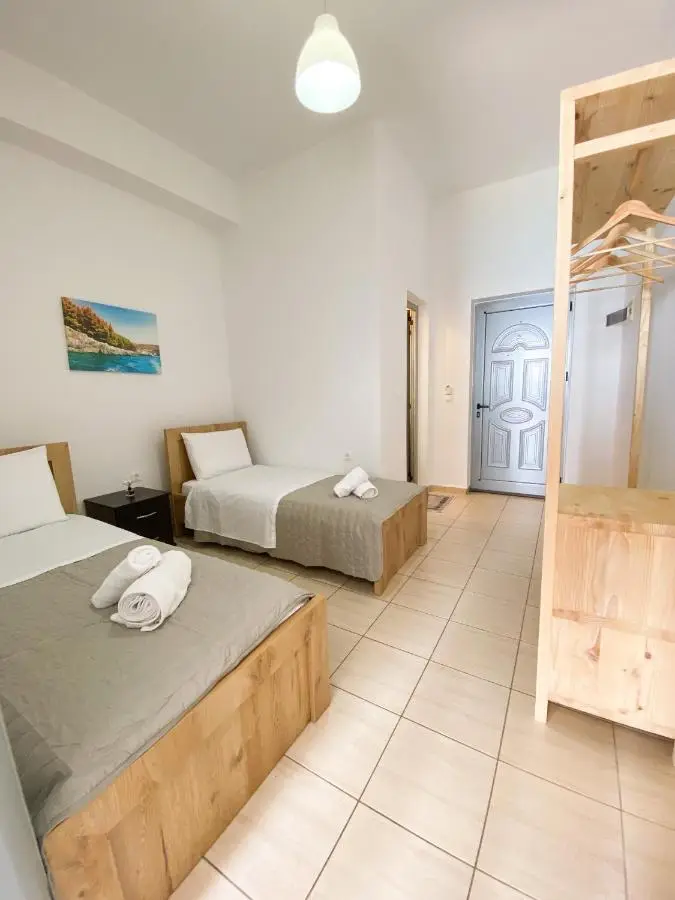 Acta's Rooms