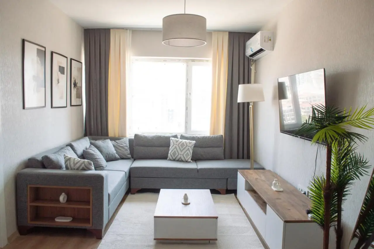 Luxe Suite AI28