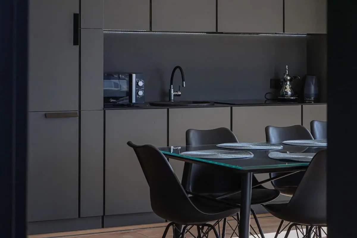 Luxurious 2BR Apartment at King David - By Wehost