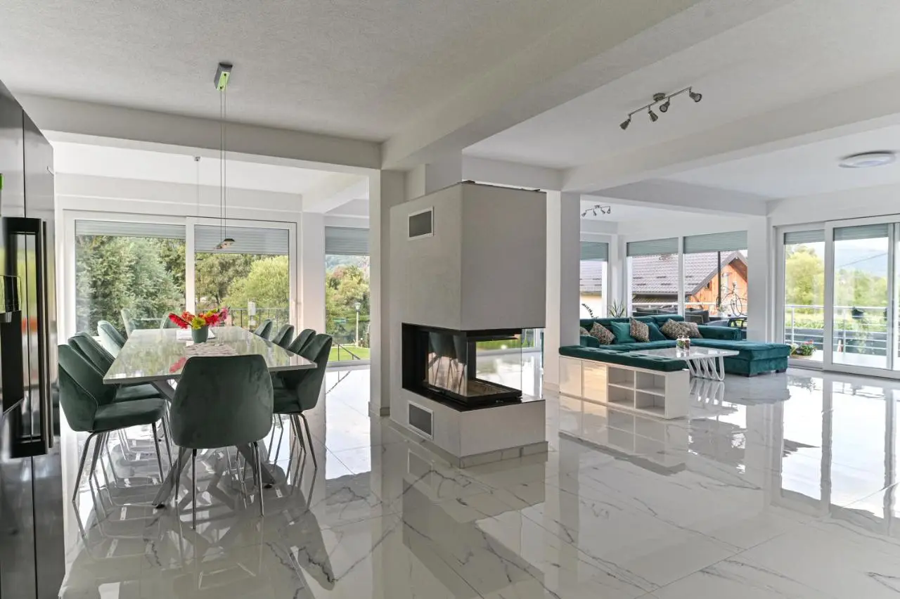 Summer Residence Una