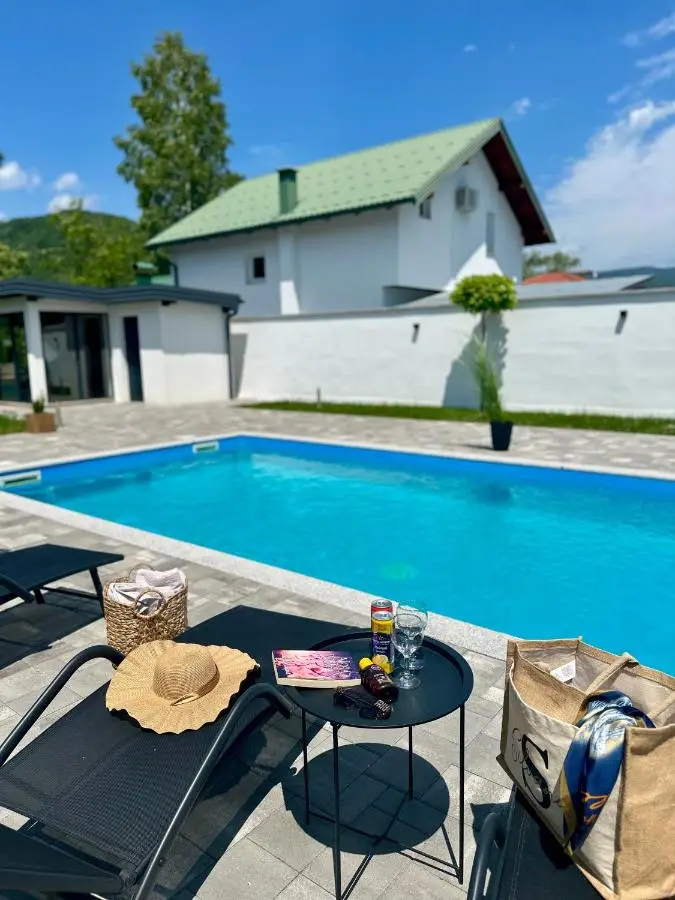Unavis Residence