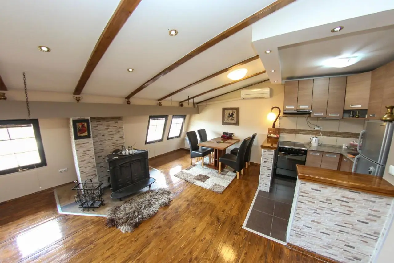 Apartments Cyrano 1&2