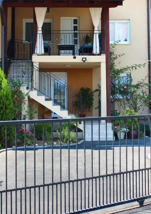 Olad Riverview Townhouse