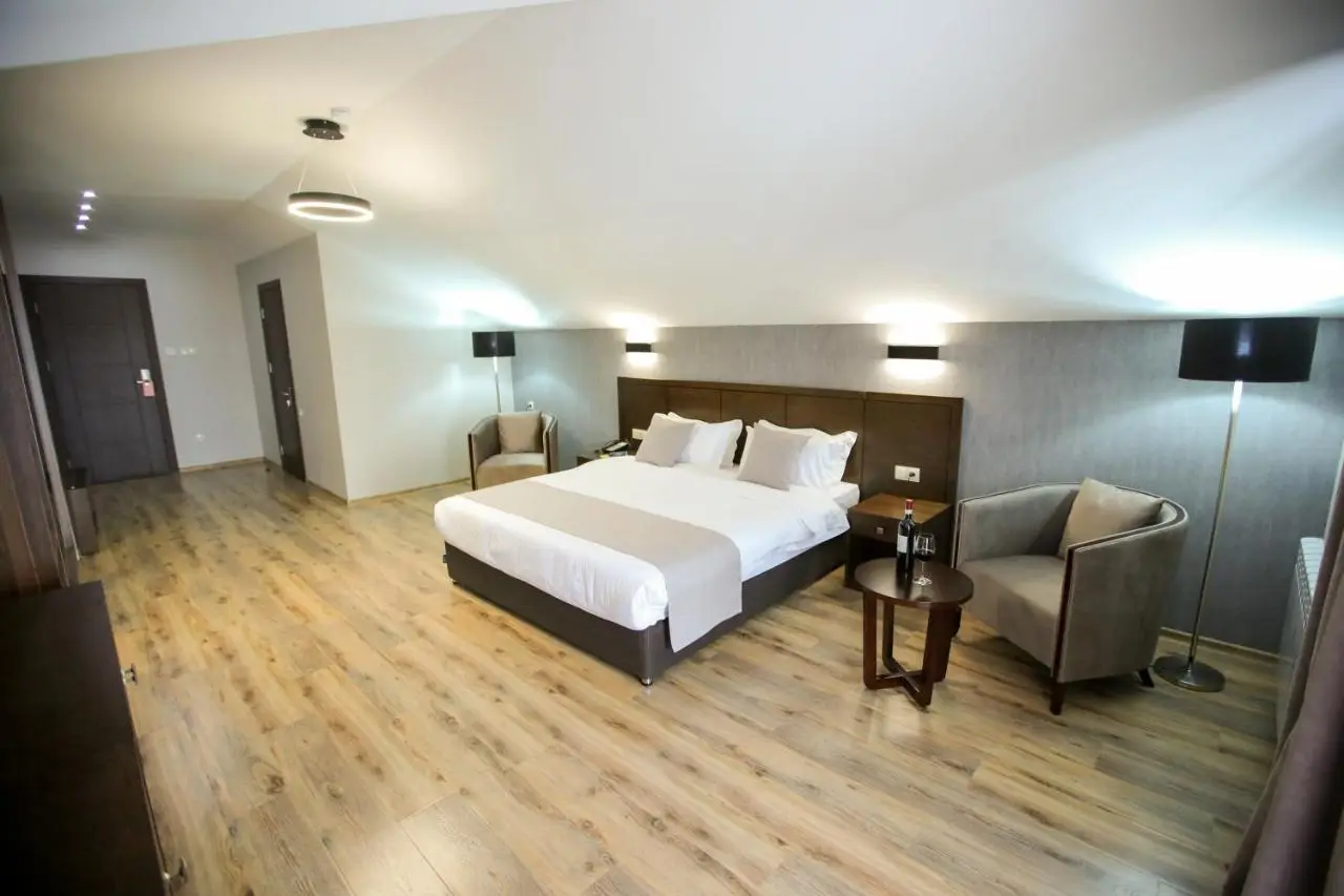 Crystal Hotel & SPA
