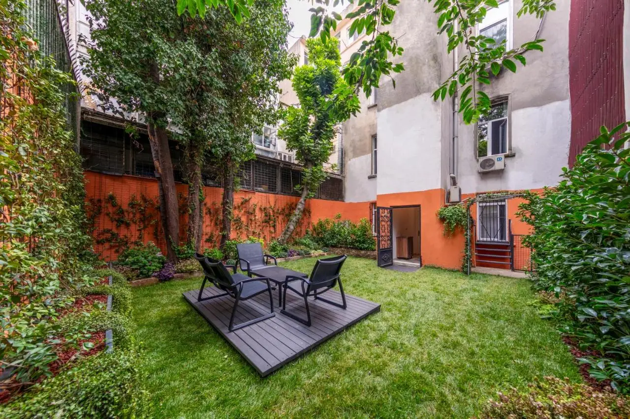 CLK Suites Hotel