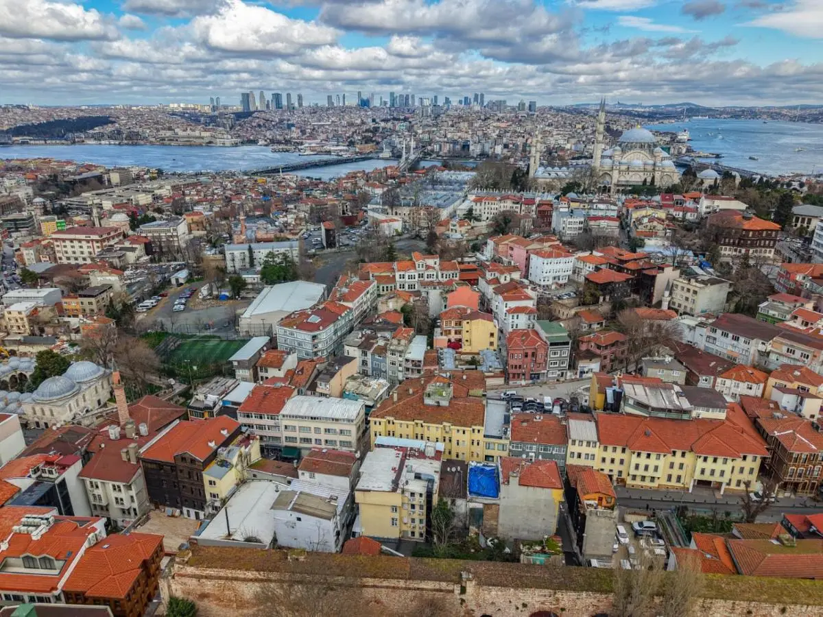 Halil Bey Konağı