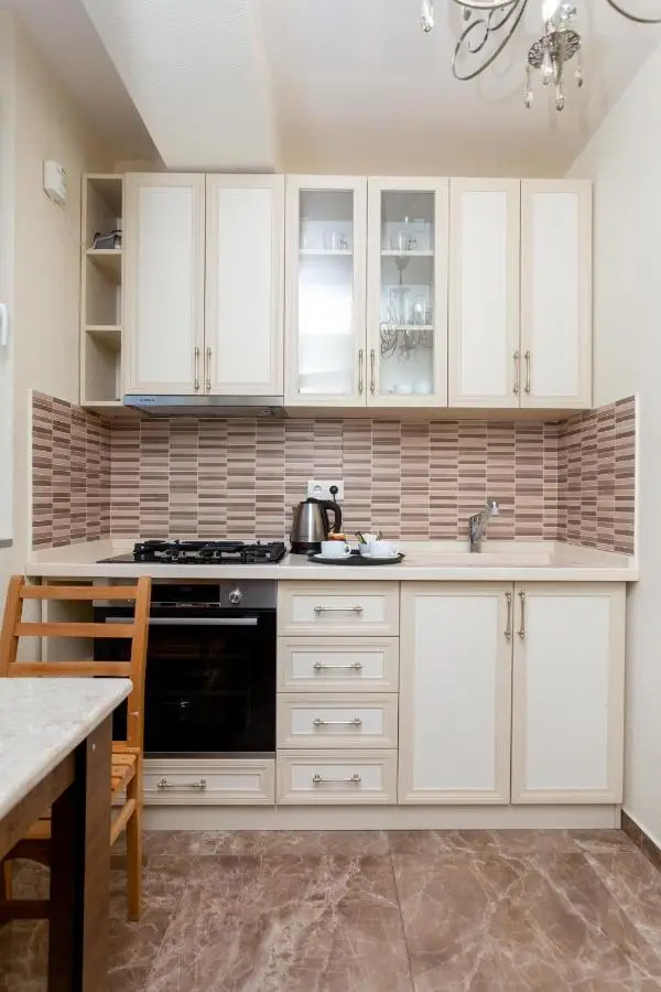 Prime location Apartment with Three Bedroom