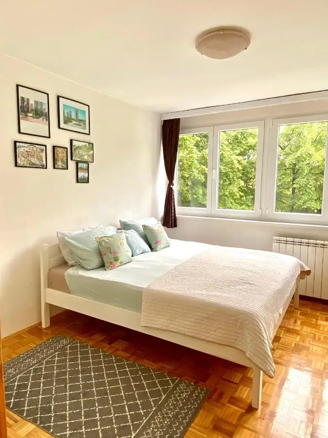 GREEN Apartment