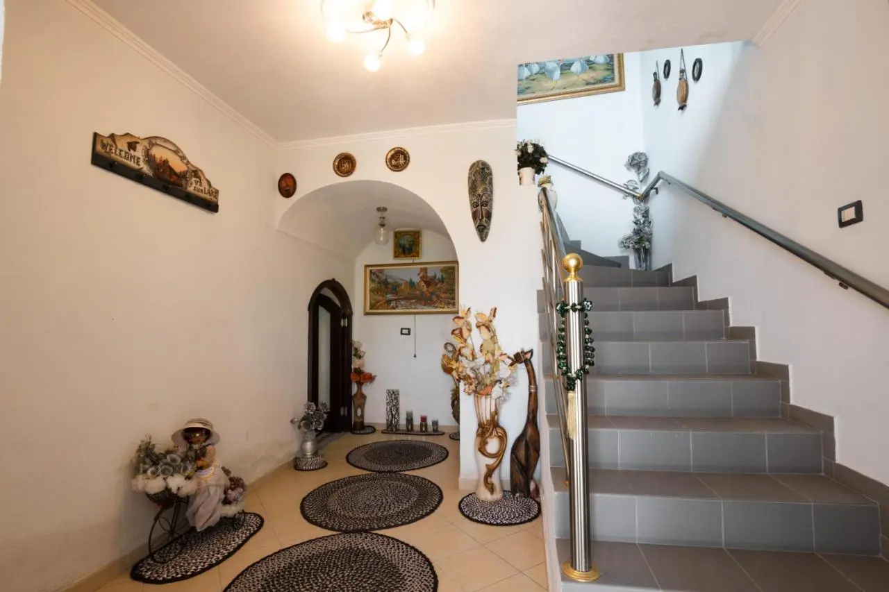 Leka GuestHouse