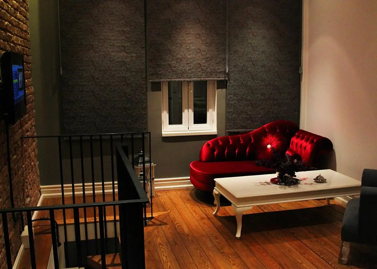 Frida Suites