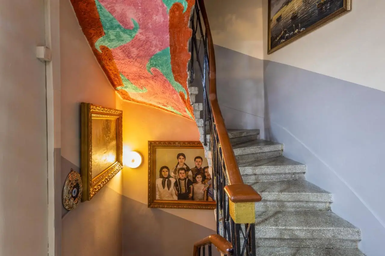 Bahaus Hostel near BlueMosque and HagiaSophiaMosque - 2 minutes