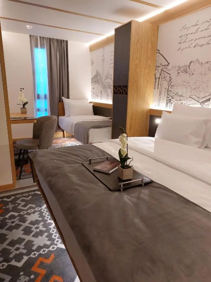Lipa Hotel