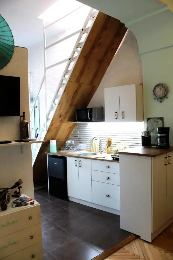 Old Town Studio With Picture Perfect Terrace !