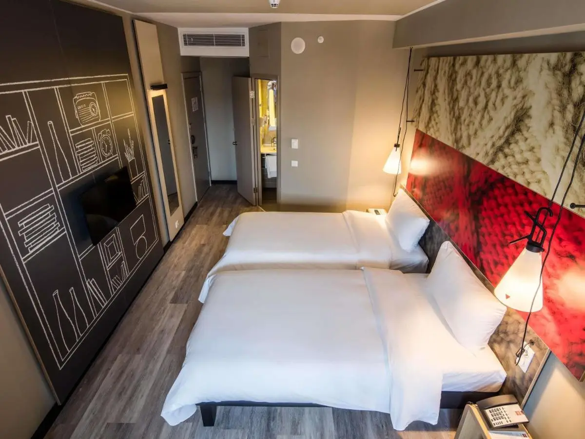 Ibis Istanbul West