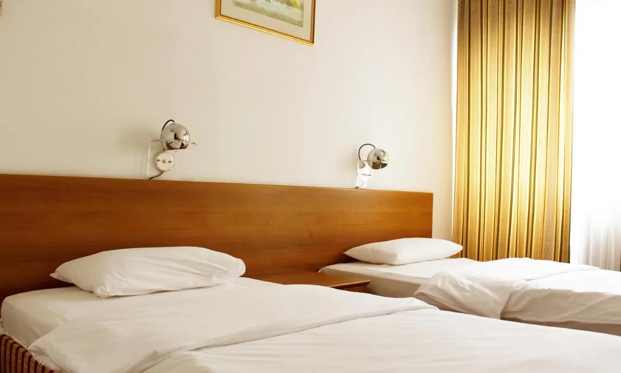 Hotel Grand