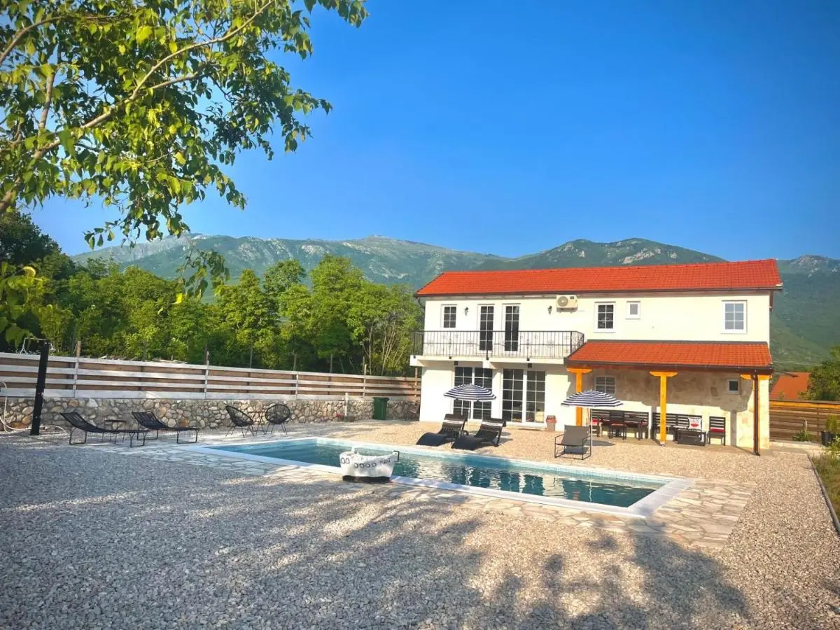 Village Pool Villa Silentium