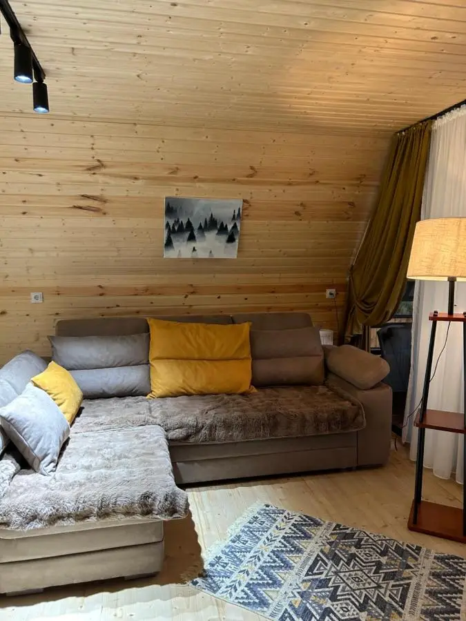 Kazbegi cottage kide- ყაზბეგში კოტეჯი კიდე