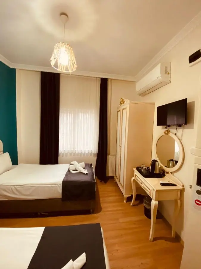 Adora Hotel