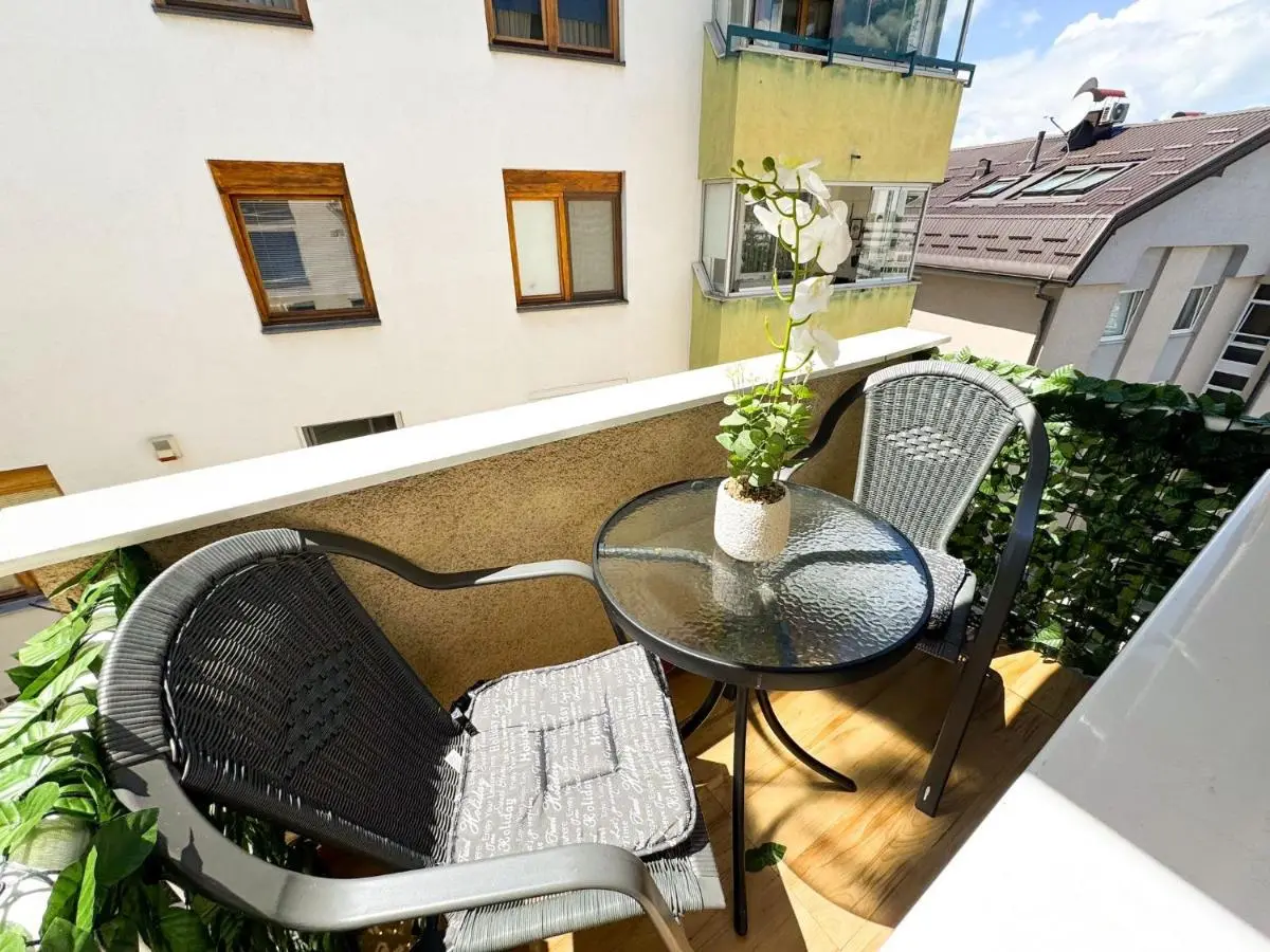 LUMO - Light & View Apartment