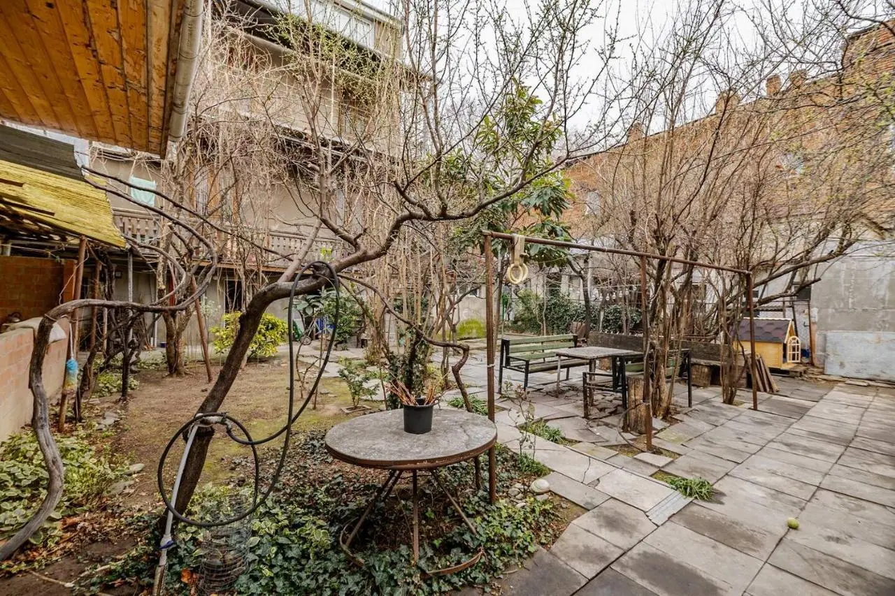 Guest House Beautiful Tbilisi - Cool & Cozy Apartments
