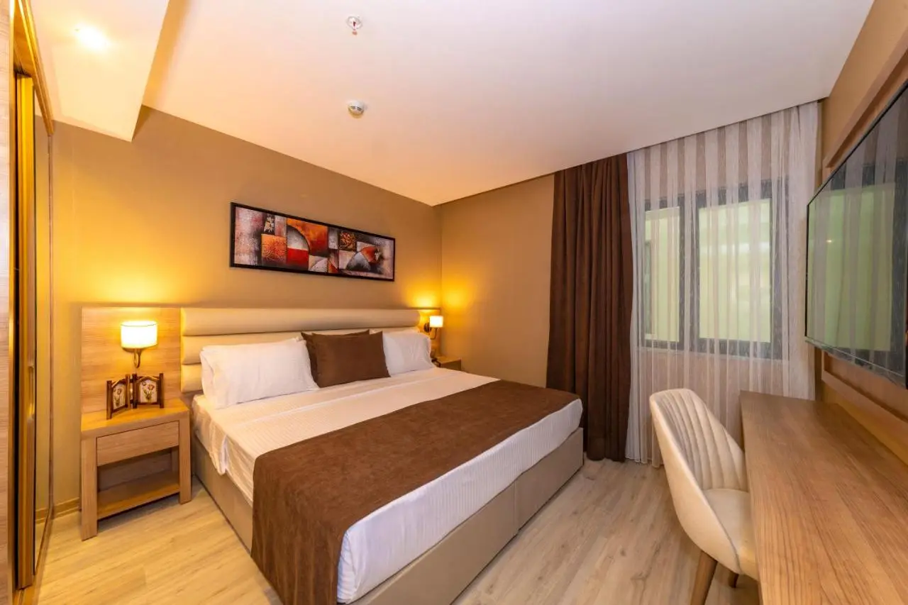 38 Hotel