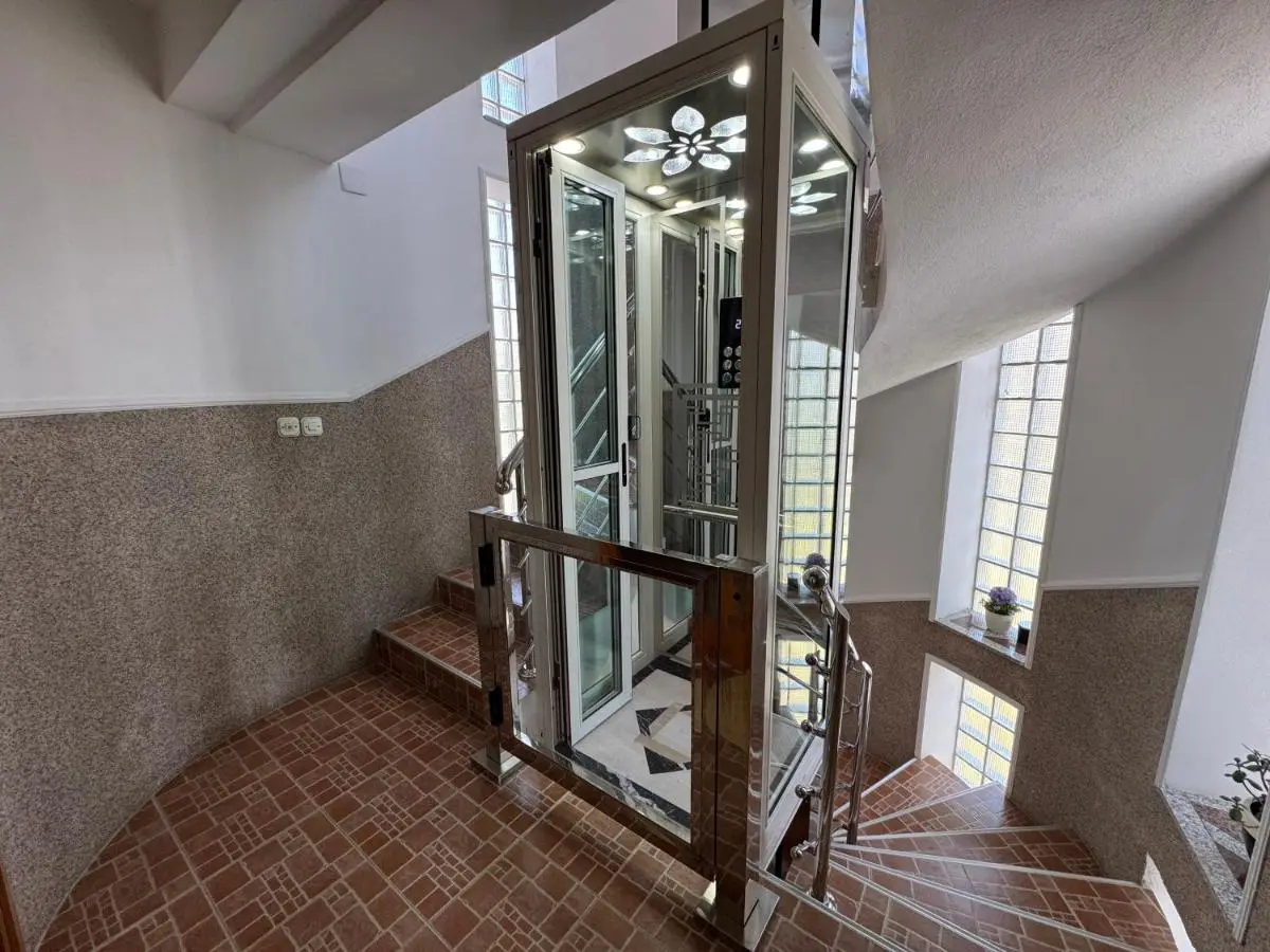 Apartments in villa Sabb for rent