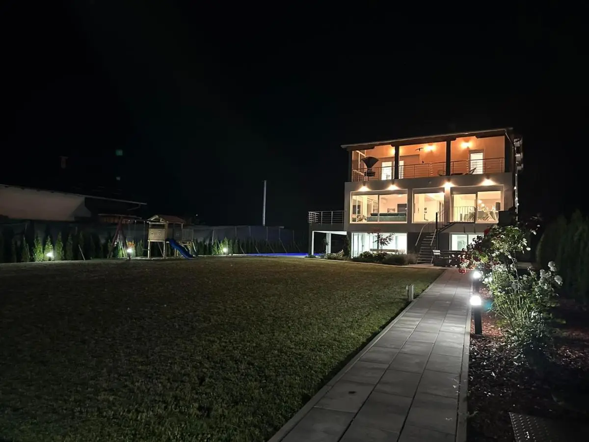 Summer Residence Una