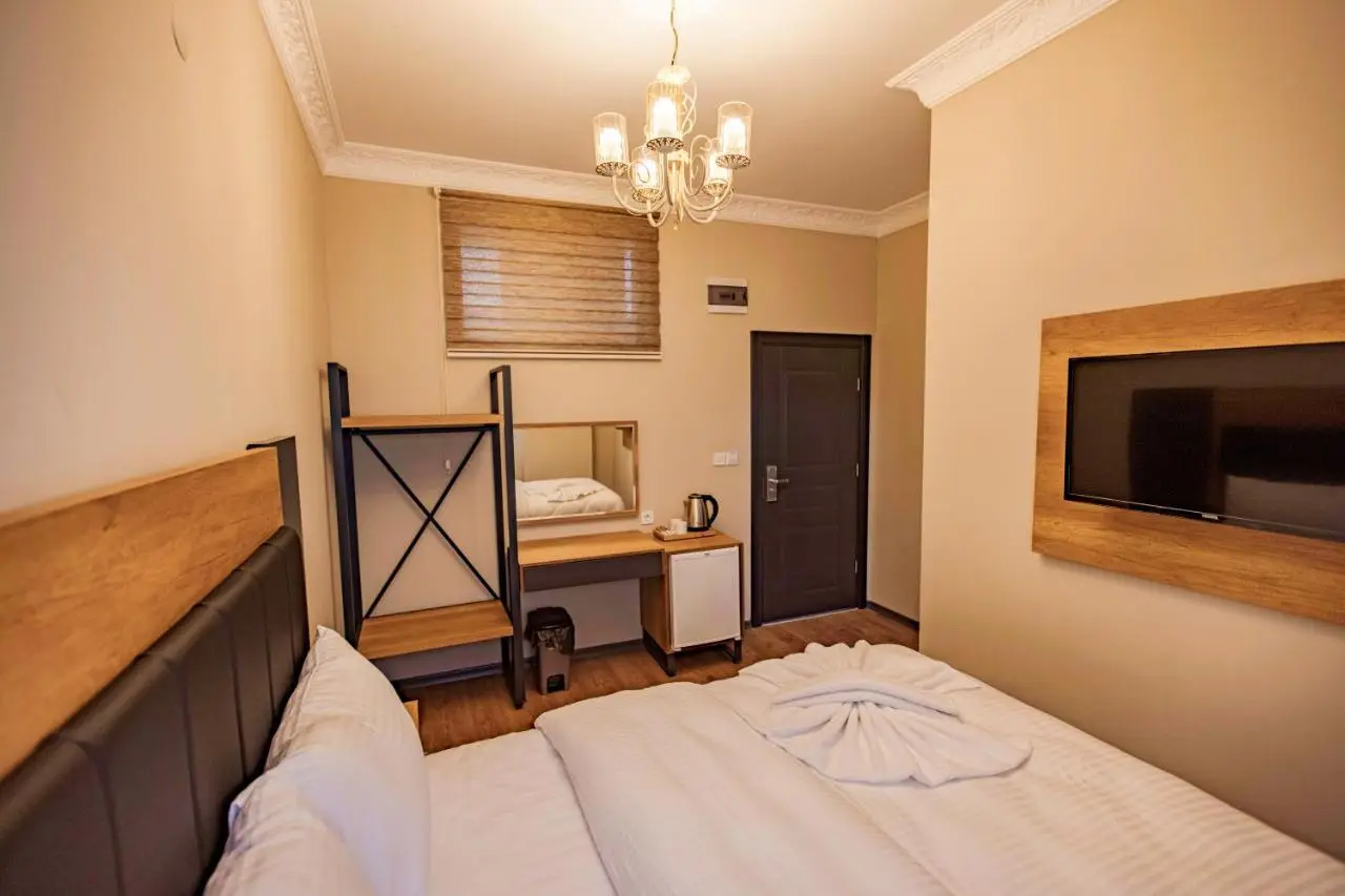 Grand Balyan Hotel & Restaurant