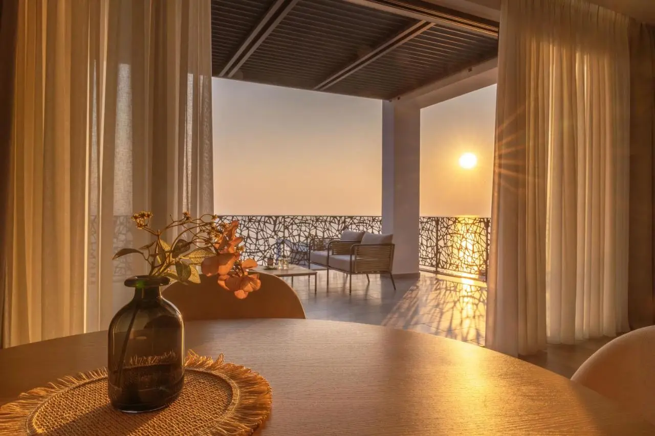 Glow Boutique Hotel & Suites