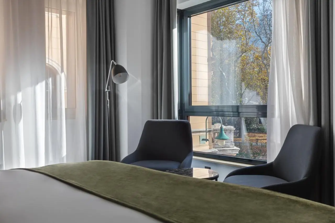 Apeiro City Avant-garde Hotel