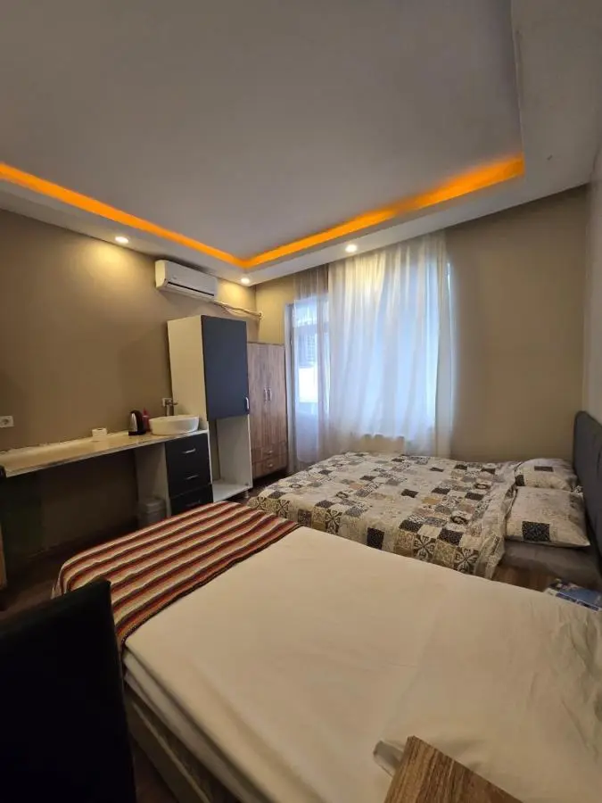White Lotus Suites