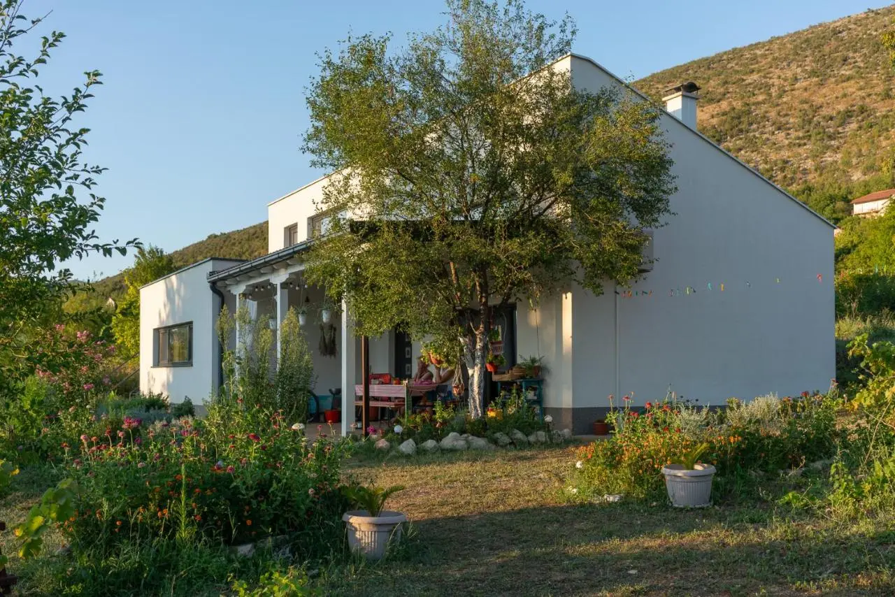 OZ - Obecana Zemlja Permaculture Homestead