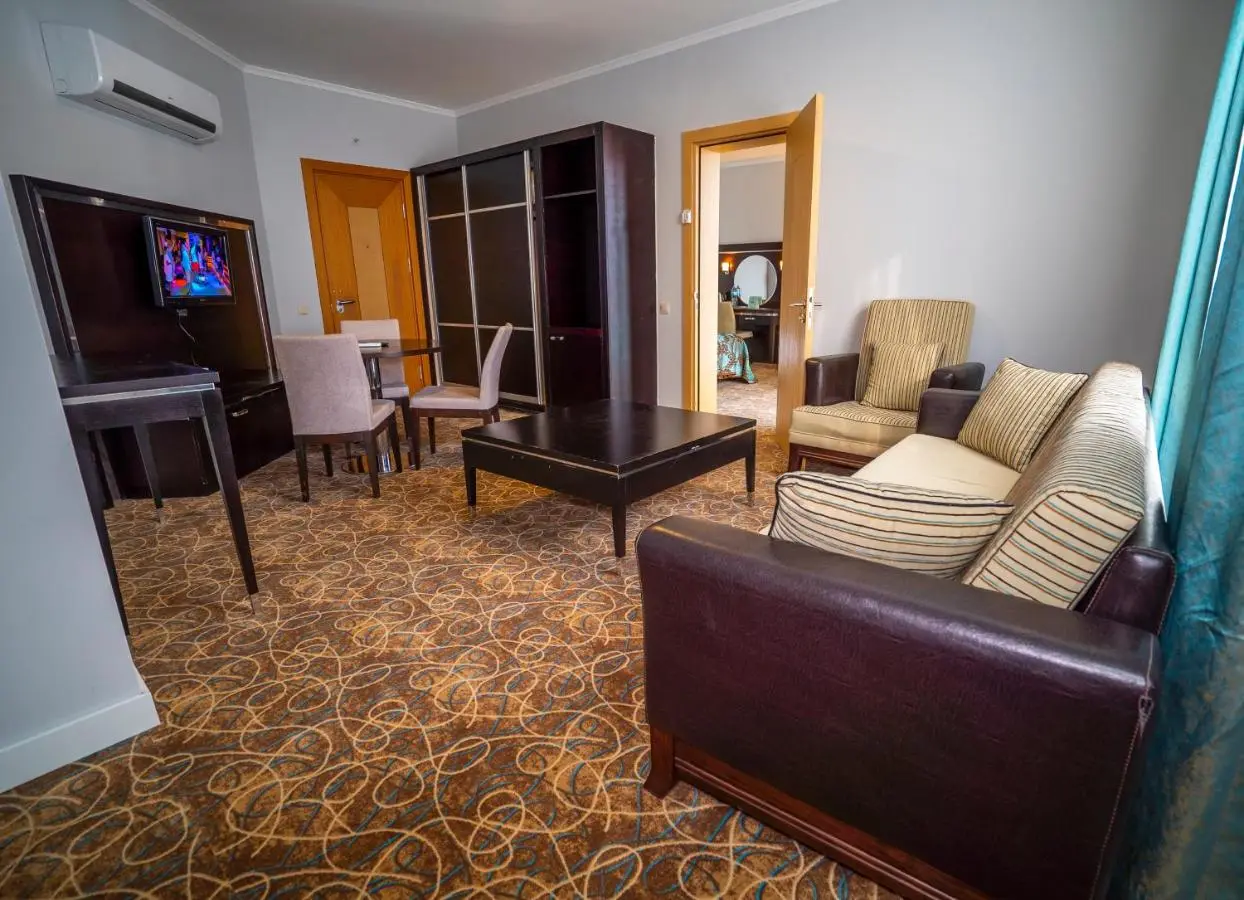Grand Belish Hotel