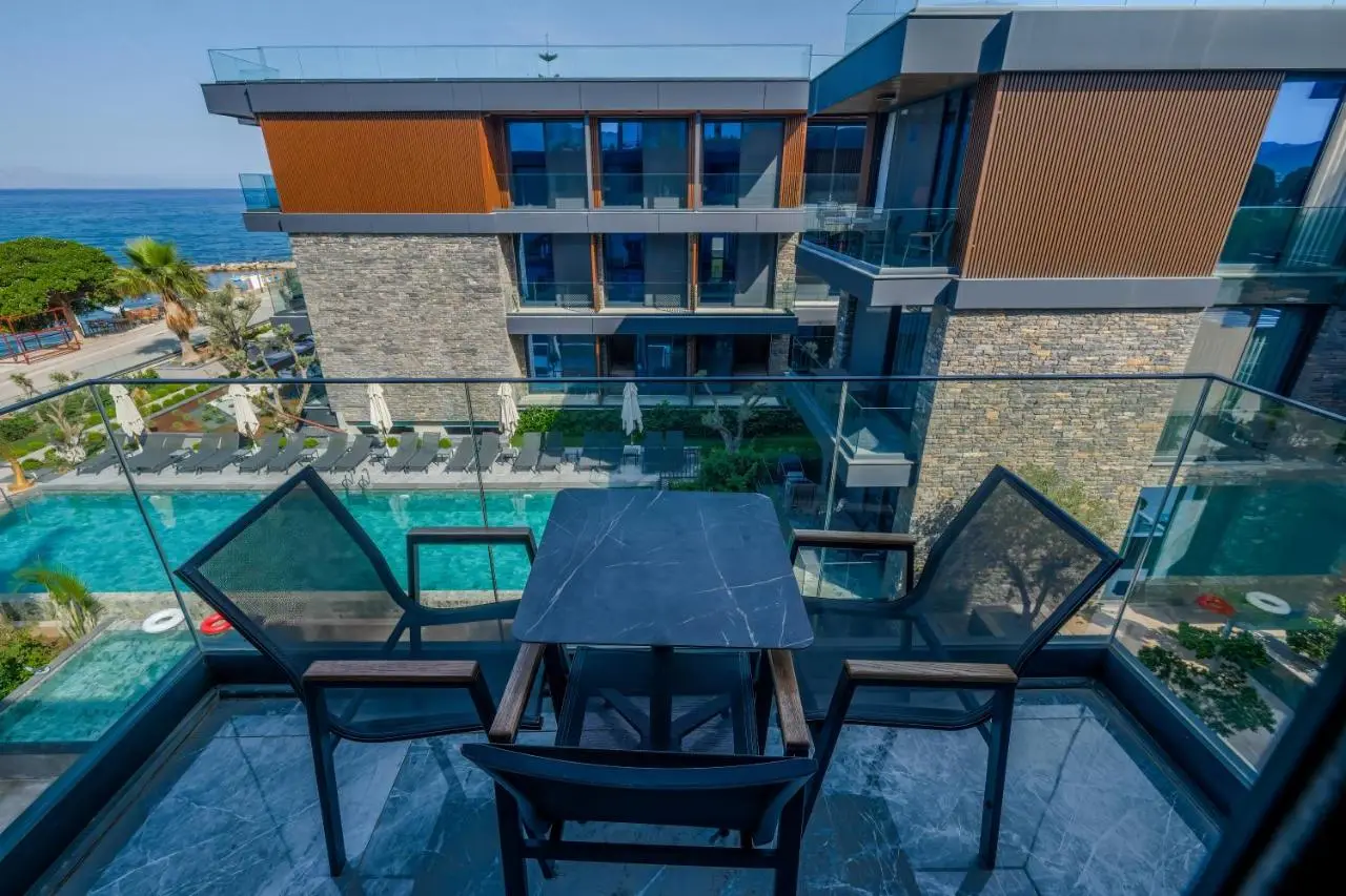 Bodrum Ada Suites Beach Hotel