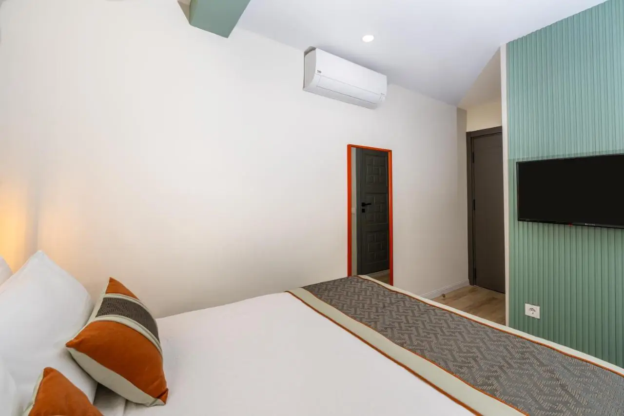 Echinus Lara Hotel