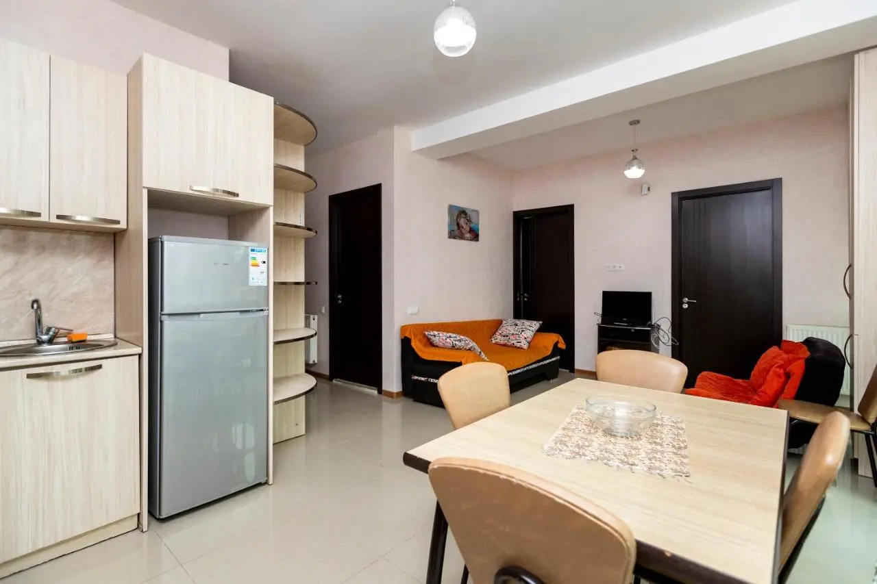 Apart 516 Bobline