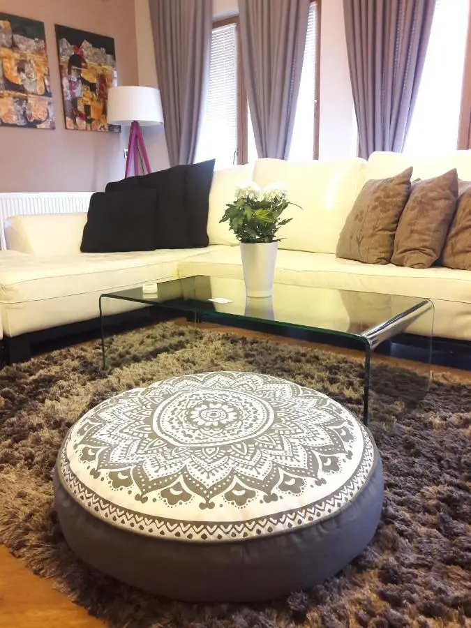 Farah Superior Apartments