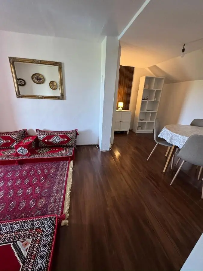 Resting House Oaza