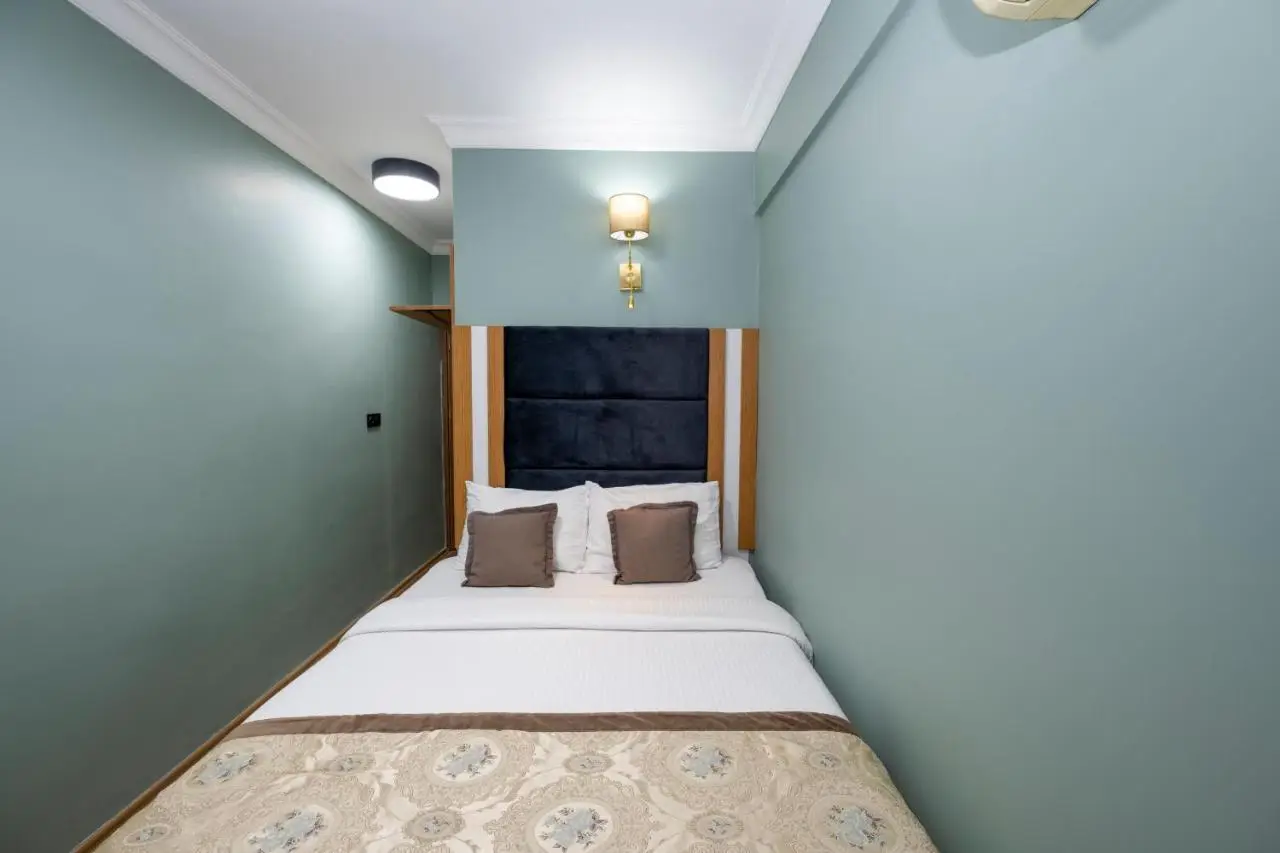 Ista Palace Hotel