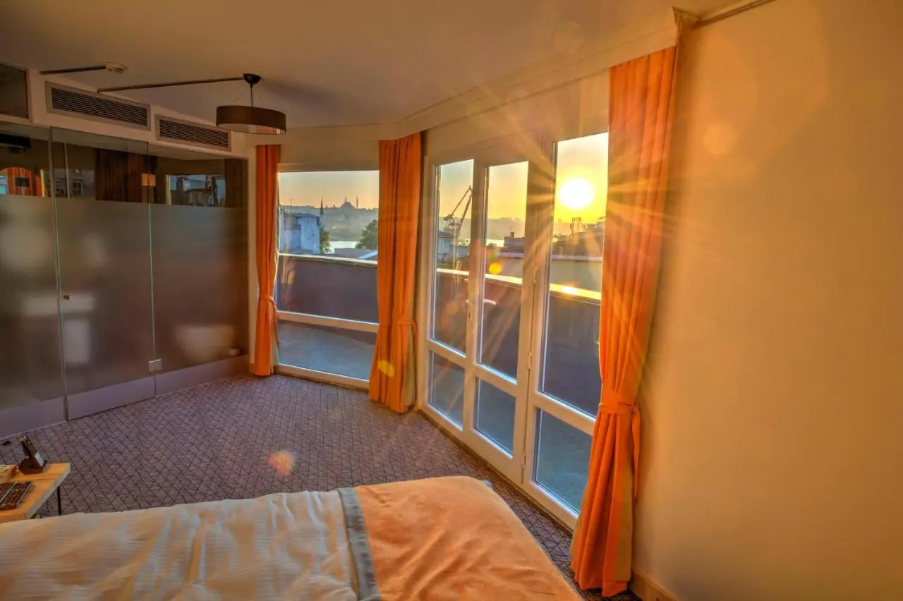 Vavien Hotel