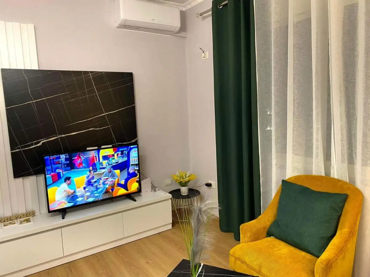 Signature apartment 11