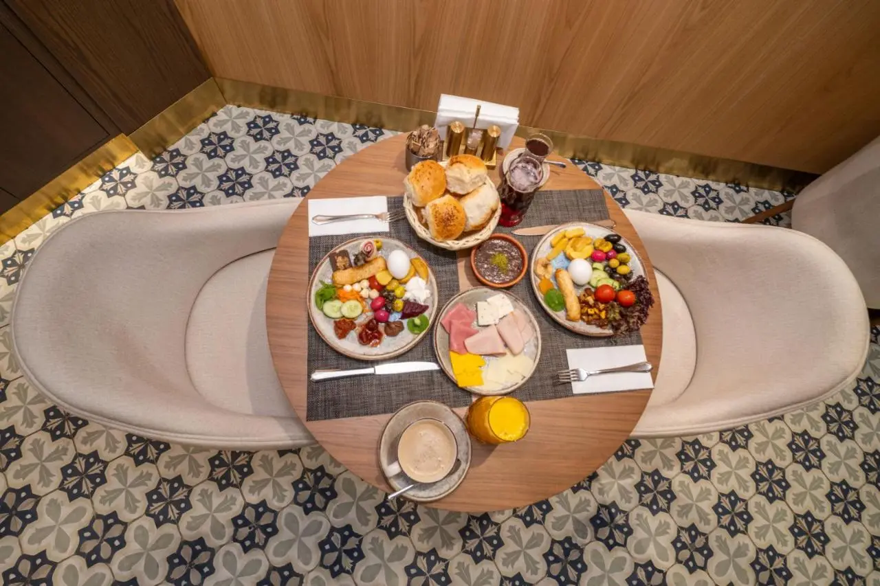 Rayelin Hotel Old Town